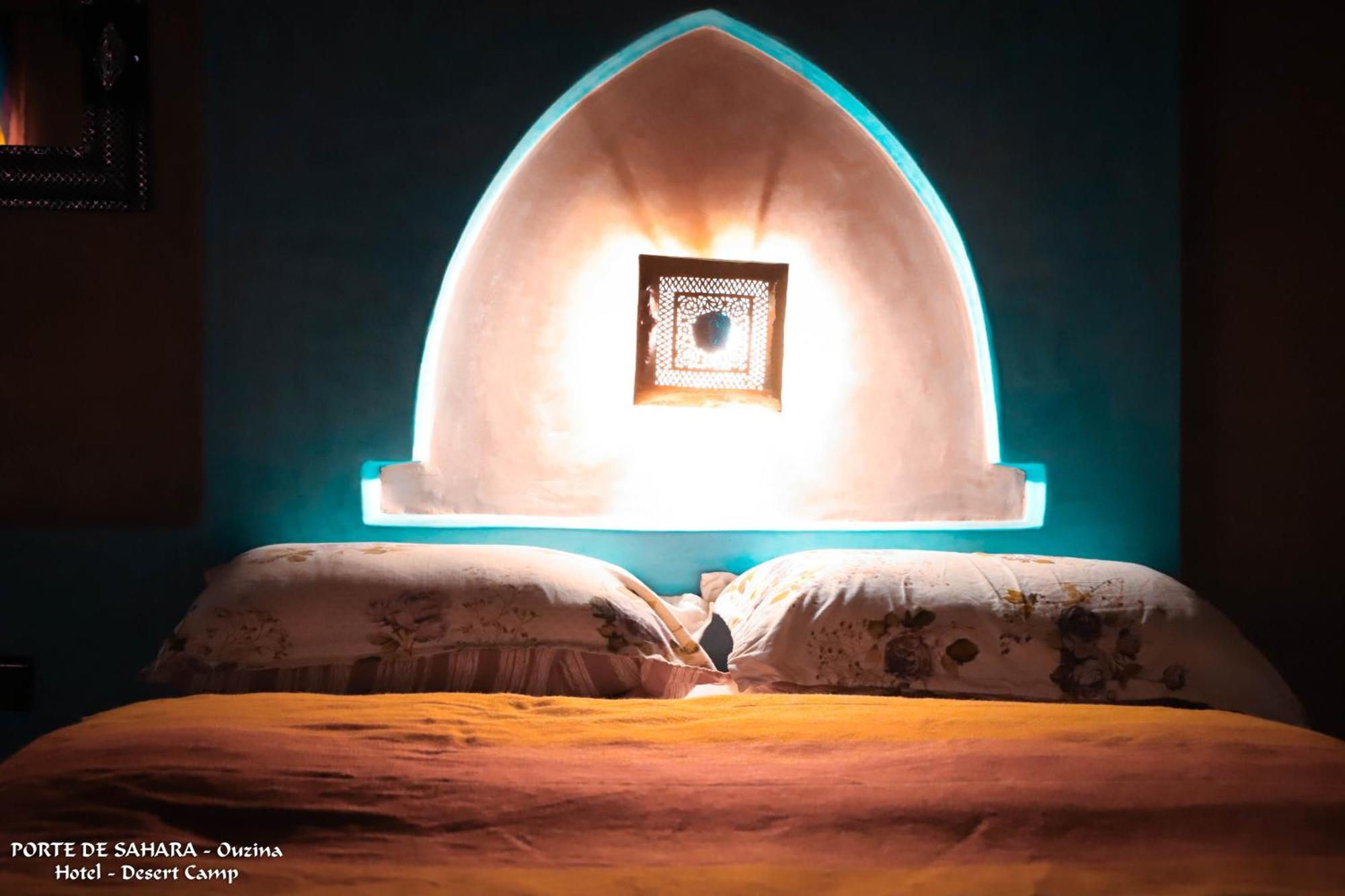 Porte De Sahara Ouzina Rum bild